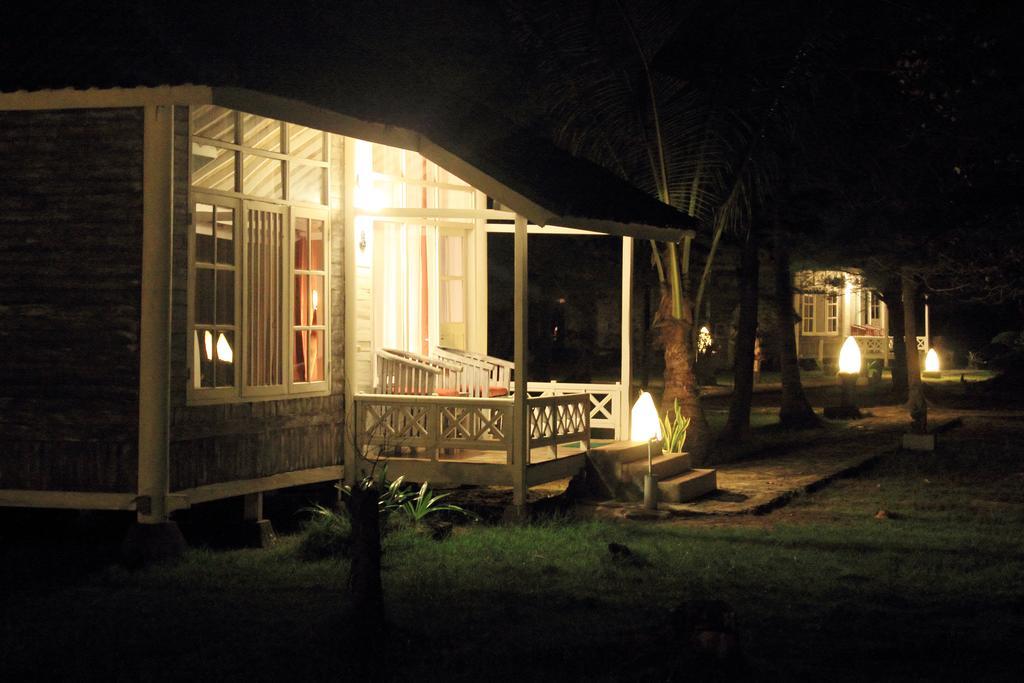 Hotel Gazebo Meno Gili Meno Zimmer foto