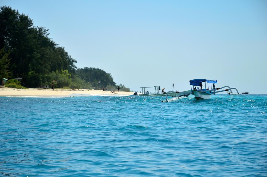 Hotel Gazebo Meno Gili Meno Exterior foto